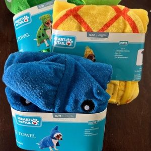 Hooded dog towels